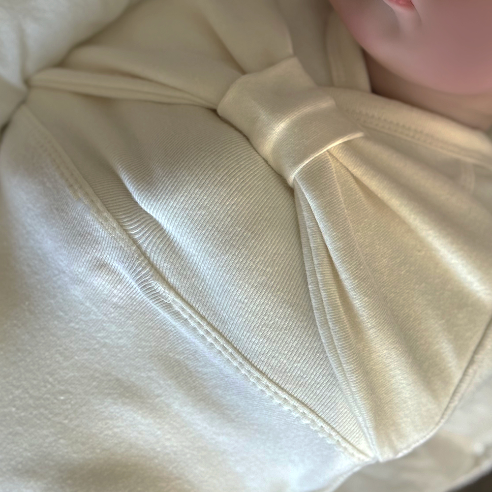 Preorder) Peekaboo Newborn Ribbon Top and Bottom Set - short (不連配件)