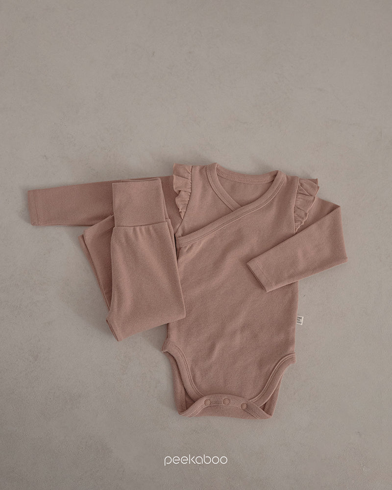 Preorder) Peekaboo / AS Laura Suit Set