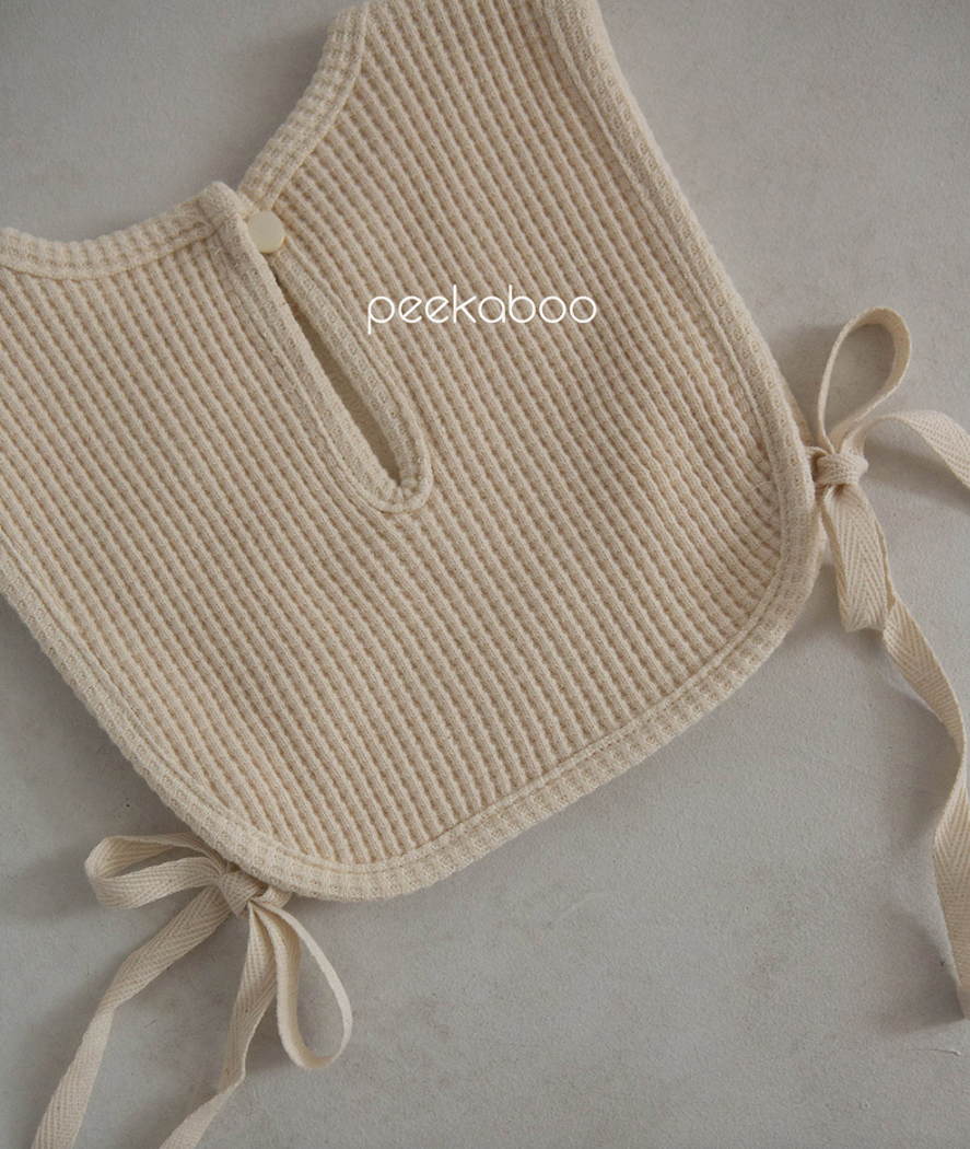 Preorder) Peekaboo Choco Bib