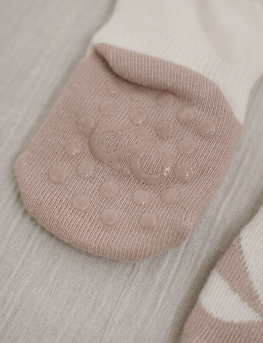 Preorder) Peekaboo Yukata Socks