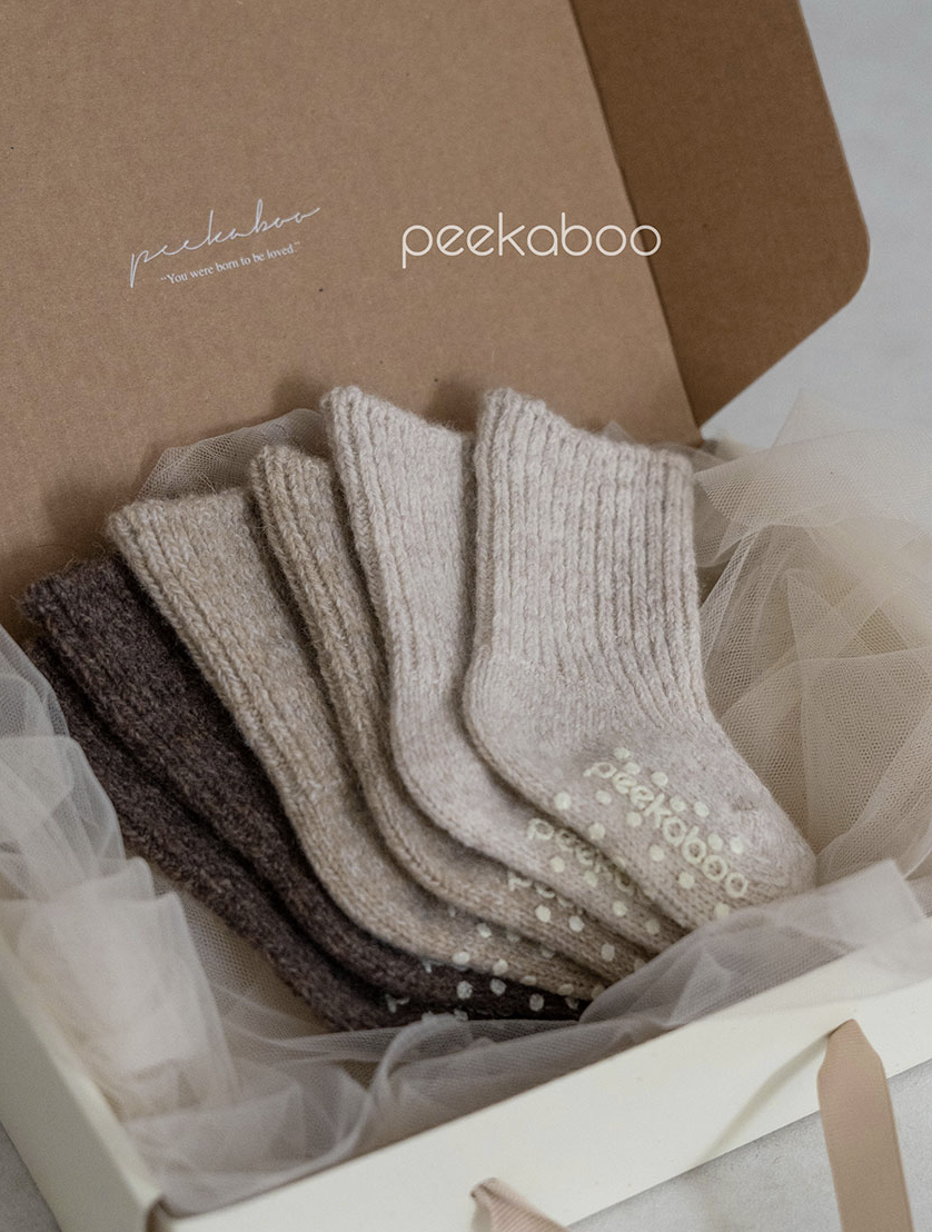 Preorder) Peekaboo Ribbed wool socks