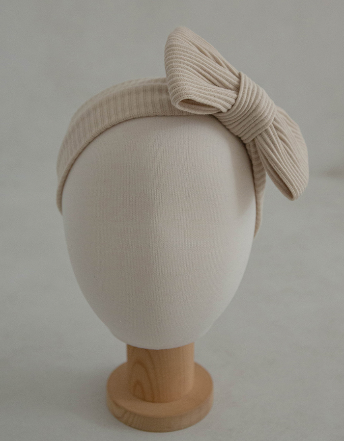 Preorder) Peekaboo Hairband Sophie