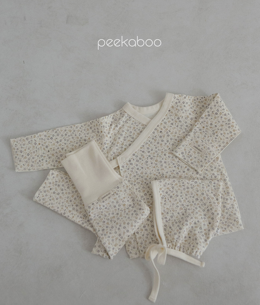 Preorder) Peekaboo Newborn Star Flower