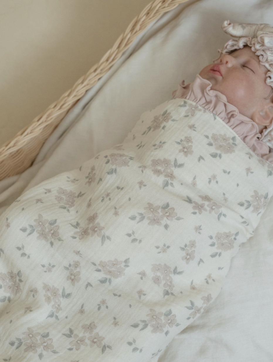 Preorder) Peekaboo / AS Blossom Frill Blanket