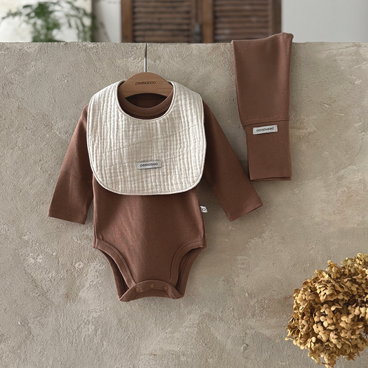 Preorder) Peekaboo Ringkle Bib