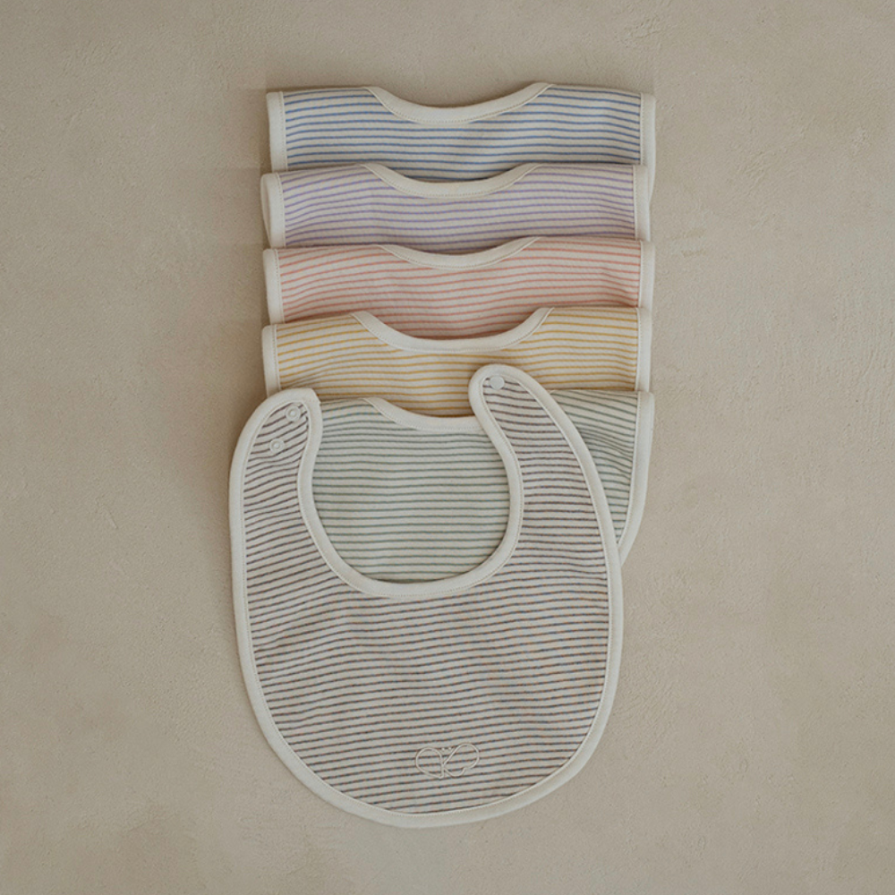 Preorder) Peekaboo Dewy Bib