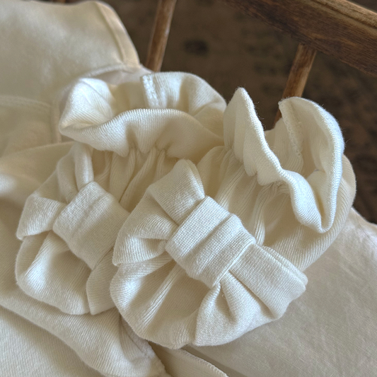 Preorder) Peekaboo Newborn Ribbon Foot Wrap