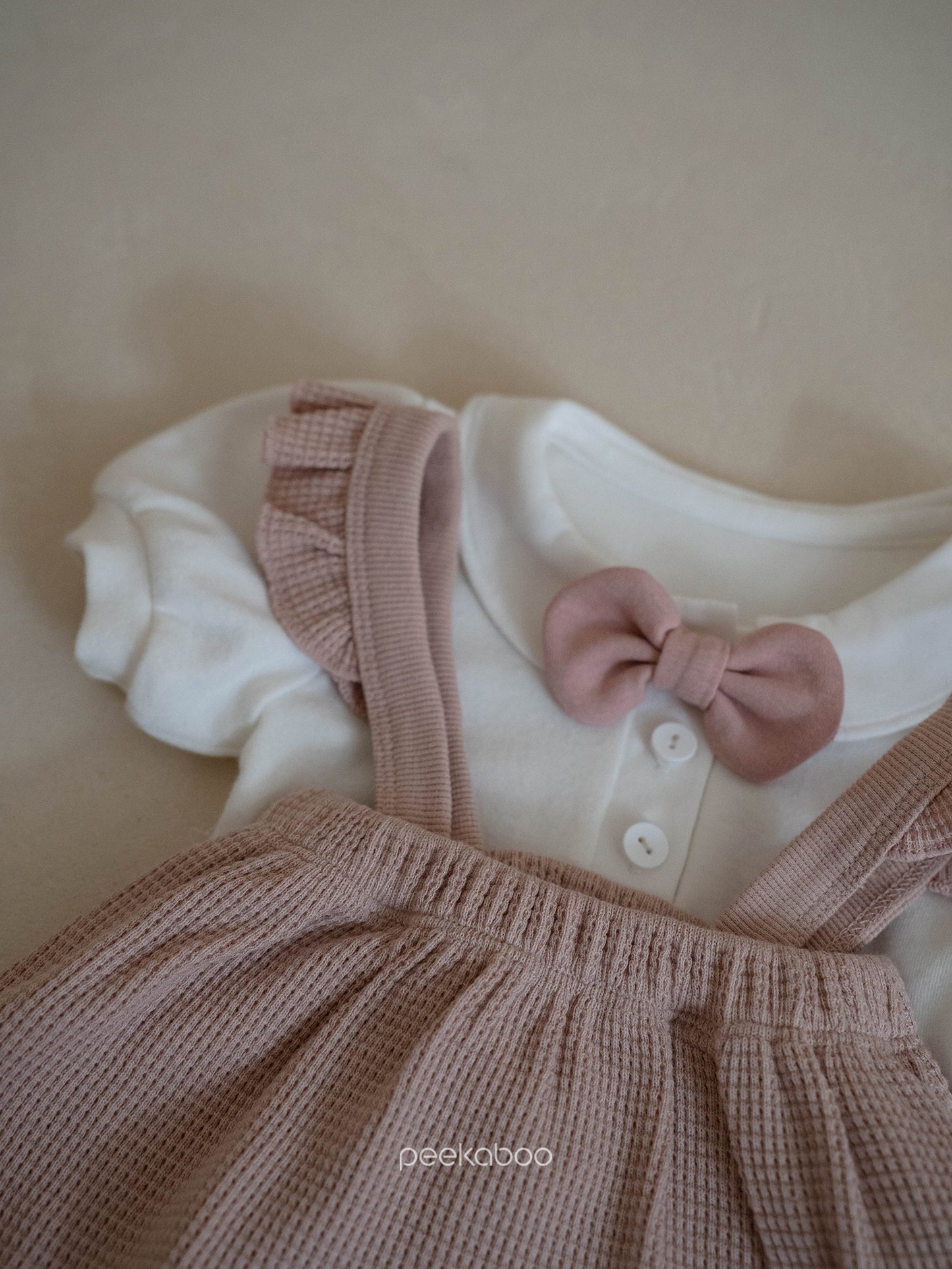 Preorder) Peekaboo Roa Suit