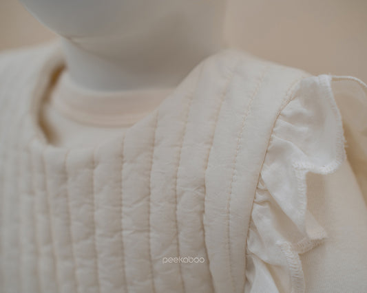 Preorder) Peekaboo Lenu Bib