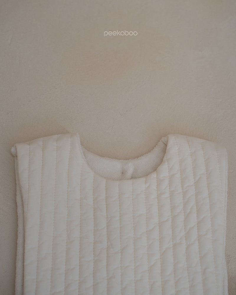 Preorder) Peekaboo Nu Bib