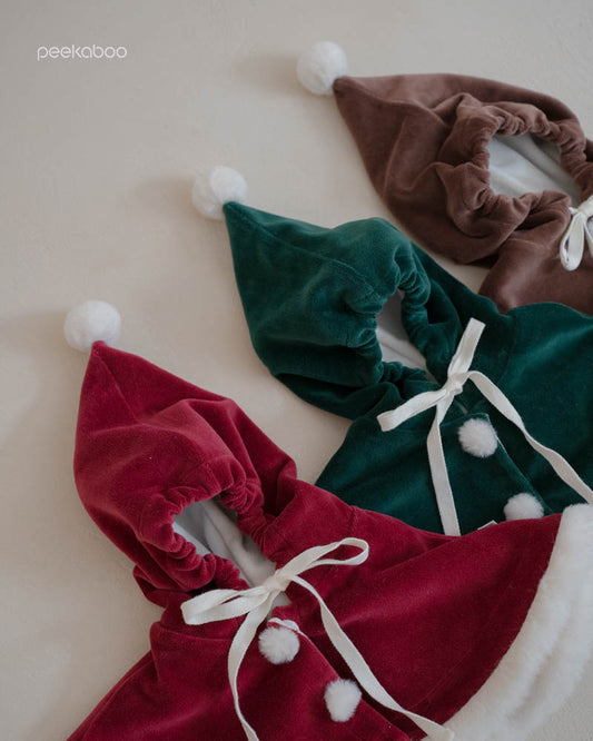 Preorder) Peekaboo Santa Hood