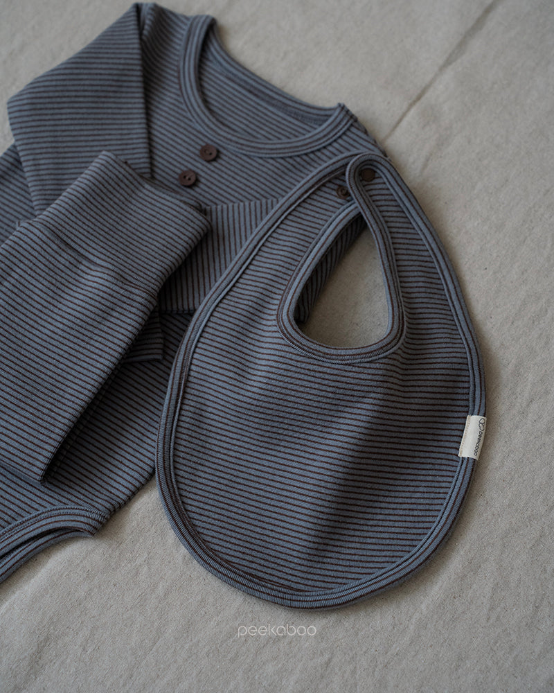 Preorder) Peekaboo / AS Boeing Bib