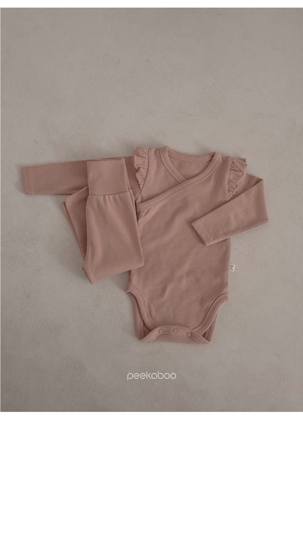 Preorder) Peekaboo / AS Laura Suit Set