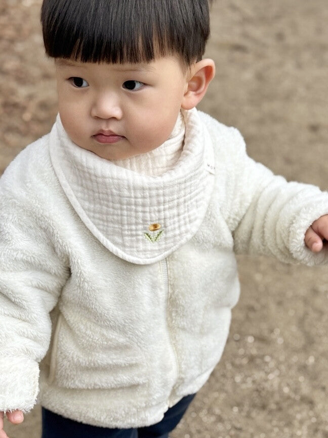 MONOLEIM Motif Scarf Bib