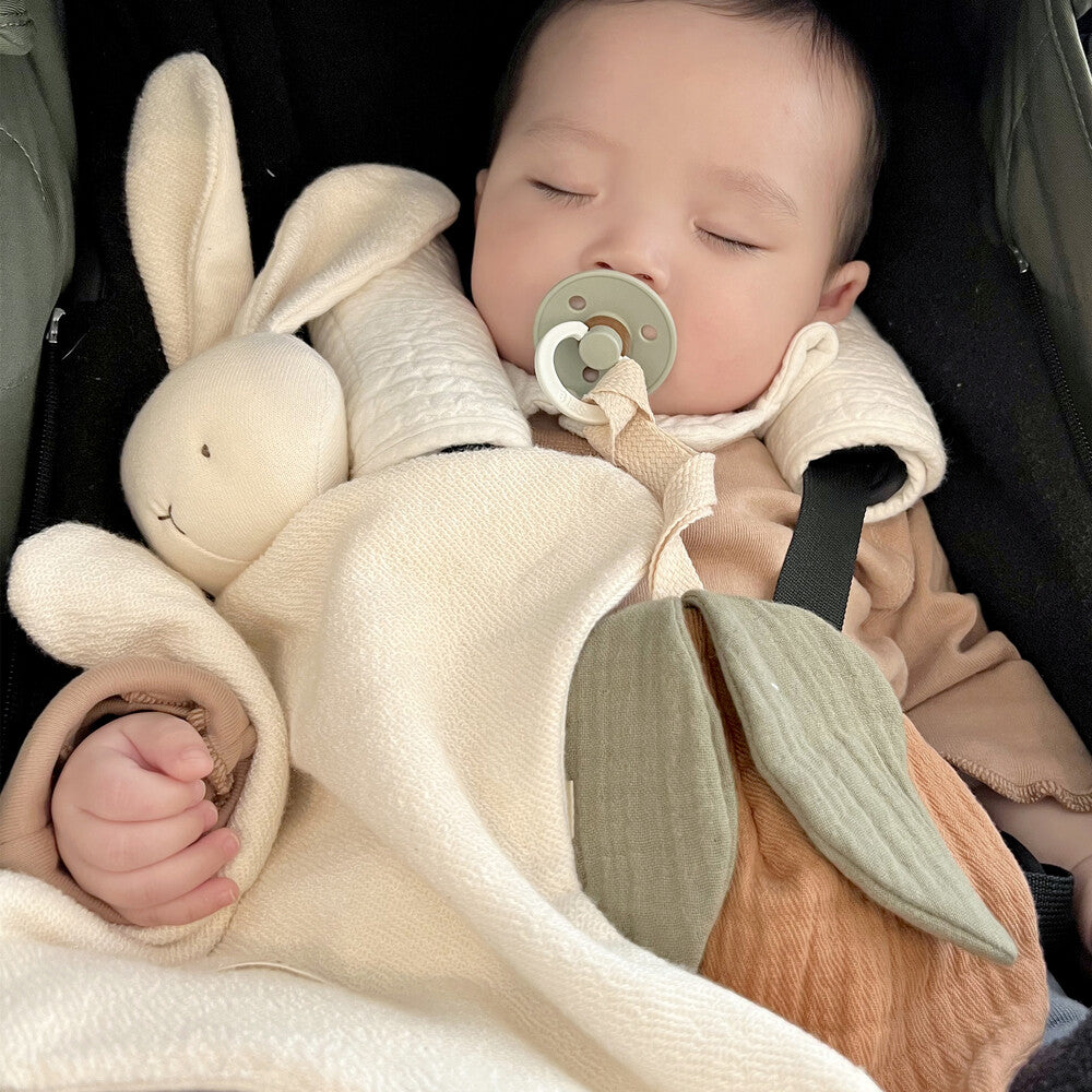 MONOLEIM 柔軟親膚兔寶寶安撫巾 Organic Hug Rabbit