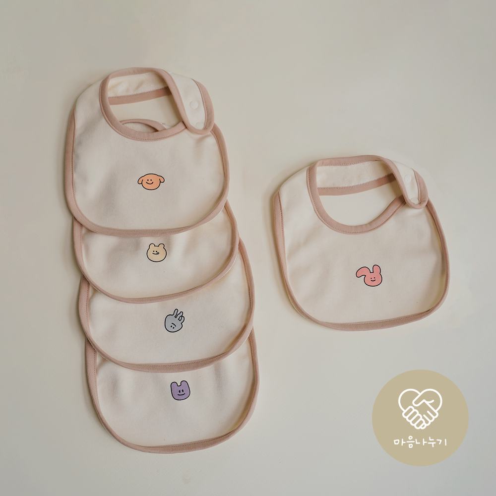 Preorder) Peekaboo x Mindlemaum organic Bib