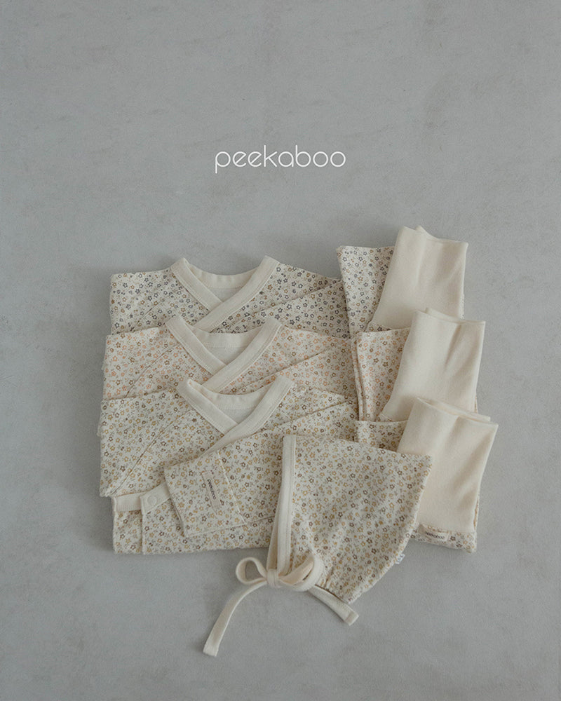 Preorder) Peekaboo Newborn Star Flower