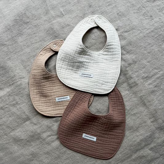 Preorder) Peekaboo Ringkle Bib