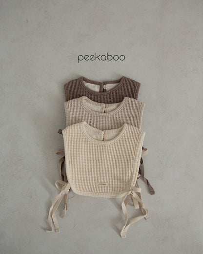 Preorder) Peekaboo Choco Bib