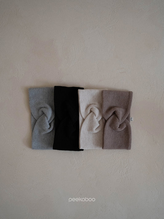 Preorder) Peekaboo Hairband Jeje