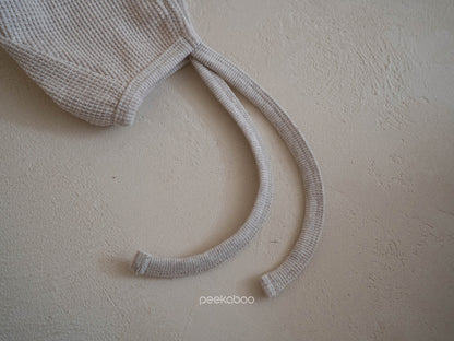 Preorder) Peekaboo Bonnet Jeje