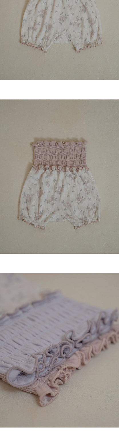 Preorder) Peekaboo Newborn Yukata