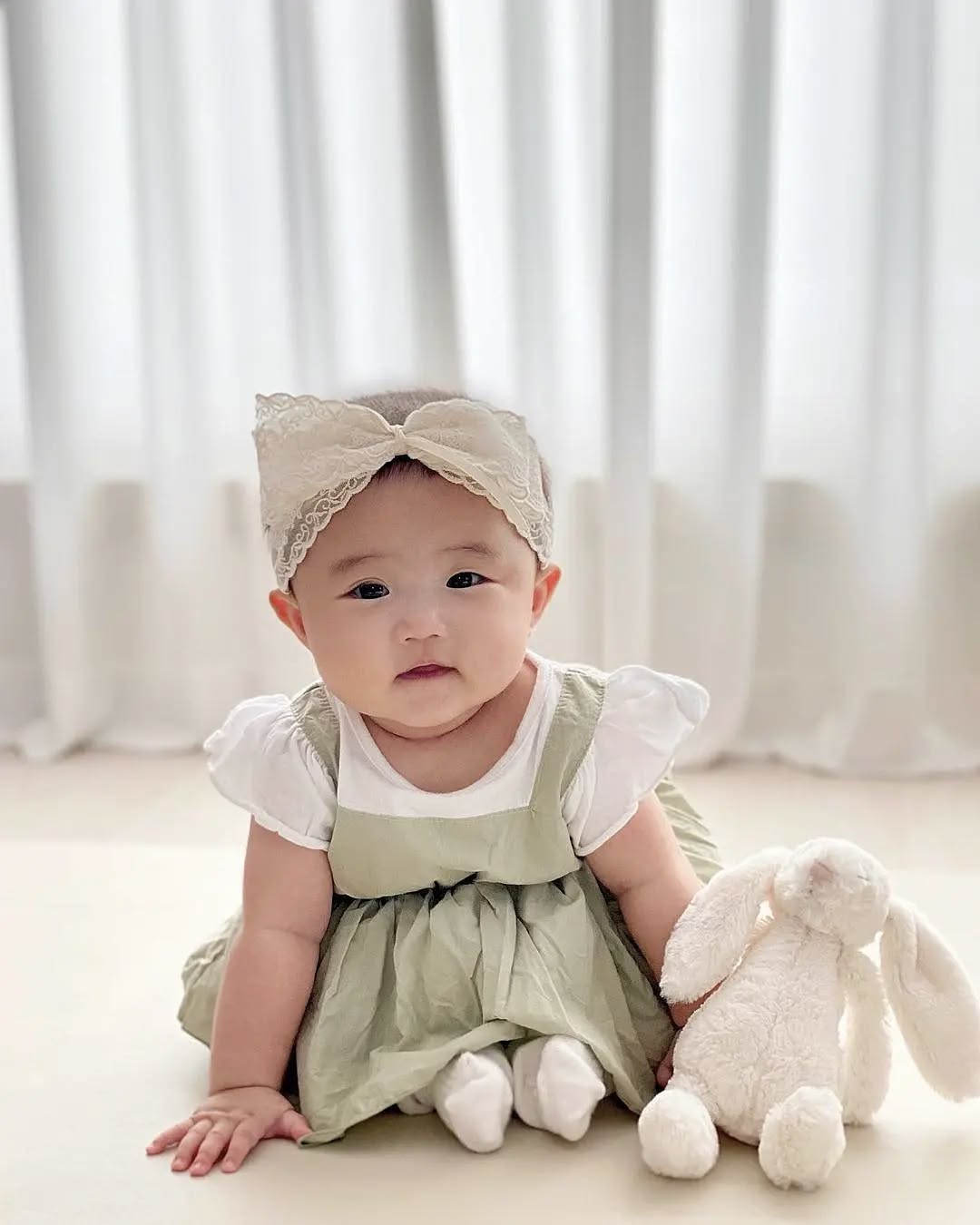 現貨) 𝚑𝚊𝚗𝚍𝚖𝚊𝚍𝚎 ✿ Grace Baby Hairband (42cm)
