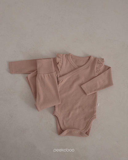 Preorder) Peekaboo / AS Laura Suit Set
