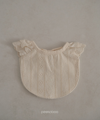 Preorder) Peekaboo Lily Bib