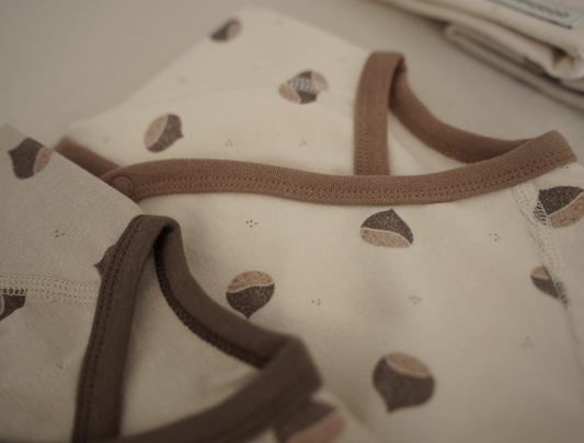 Preorder) Peekaboo Newborn Chestnut