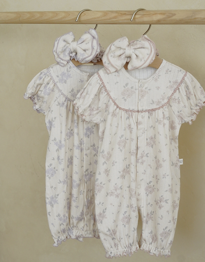 Preorder) Peekaboo Newborn Blooming Two way suit set