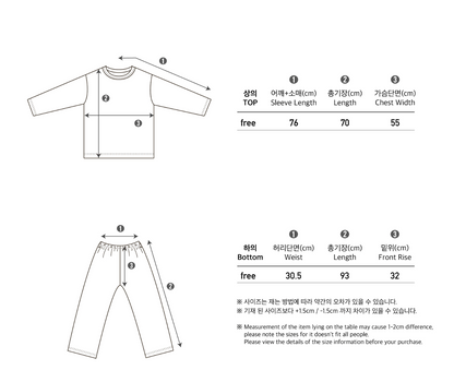 Preorder) Peekaboo / Winter Santa Pajama Mom
