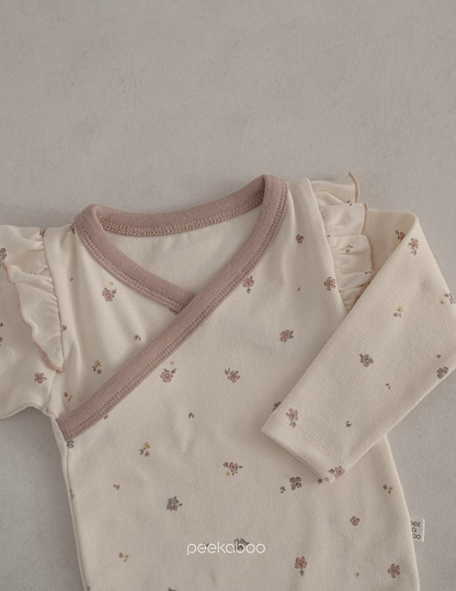 Preorder) Peekaboo / AS Clara Suit Set