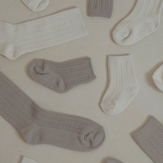Preorder) Peekaboo Twisted Socks