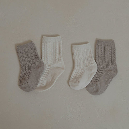 Preorder) Peekaboo Twisted Socks