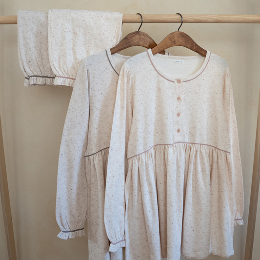Preorder) Peekaboo / Autumn Spring Blossom Mom Pajama