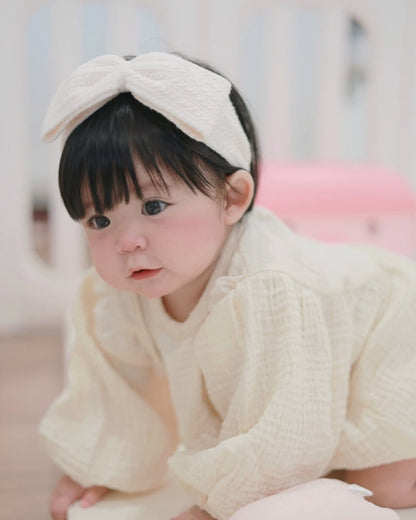 現貨) 𝚑𝚊𝚗𝚍𝚖𝚊𝚍𝚎 ✿ Twisted Big Ribbon Hairband (43cm)