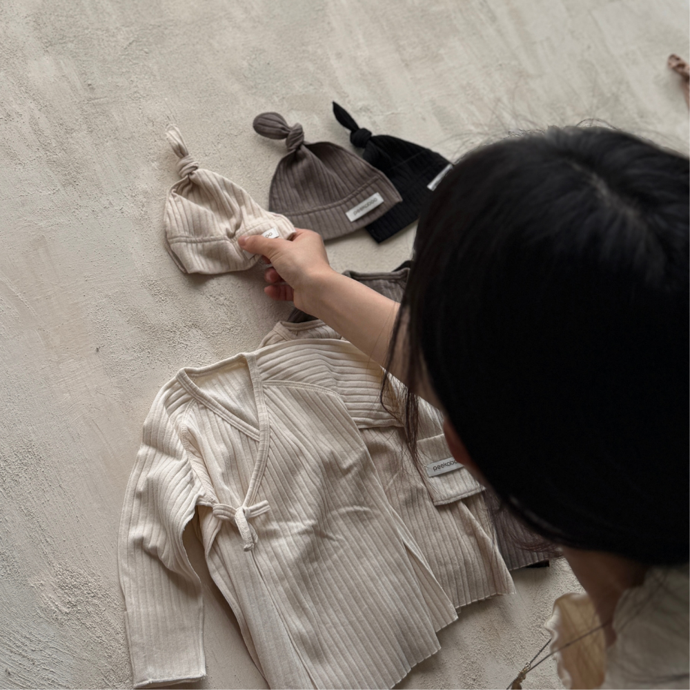 Preorder) Peekaboo Newborn Moa