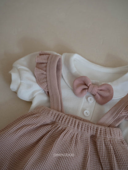 Preorder) Peekaboo Roa Suit