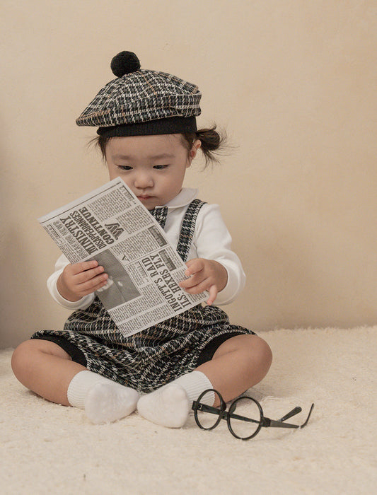 Preorder) Peekaboo / AS  Sherlock Vest & Bloomer Set