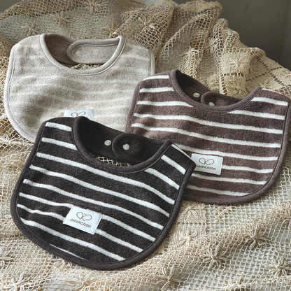 Preorder) Peekaboo Betty Bib