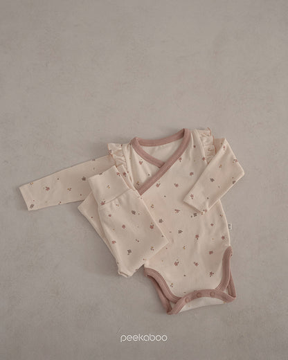 Preorder) Peekaboo / AS Clara Suit Set