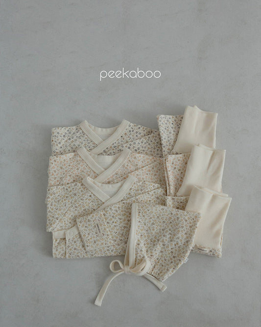 Preorder) Peekaboo Newborn Star Flower
