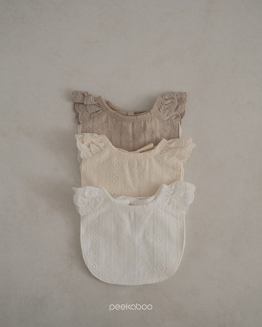 Preorder) Peekaboo Lily Bib